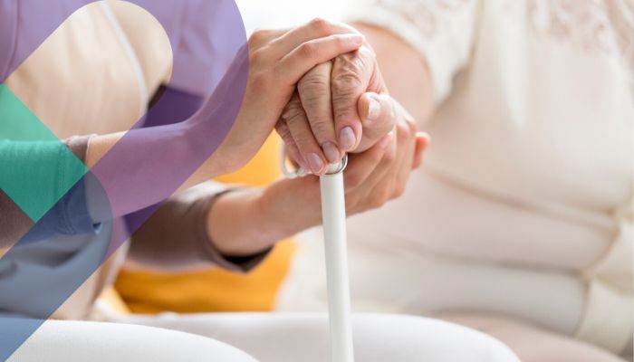 Artritis reumatoide en el adulto mayor: qué es y tips para el cuidador